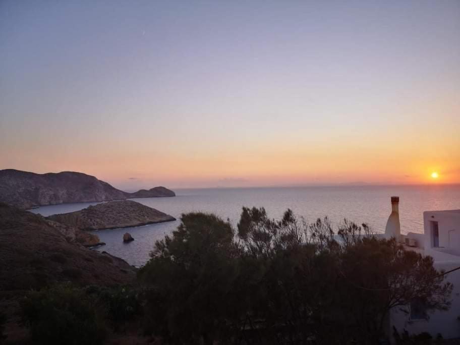 Syros Apartments Suites Chryssonisos Kini Buitenkant foto