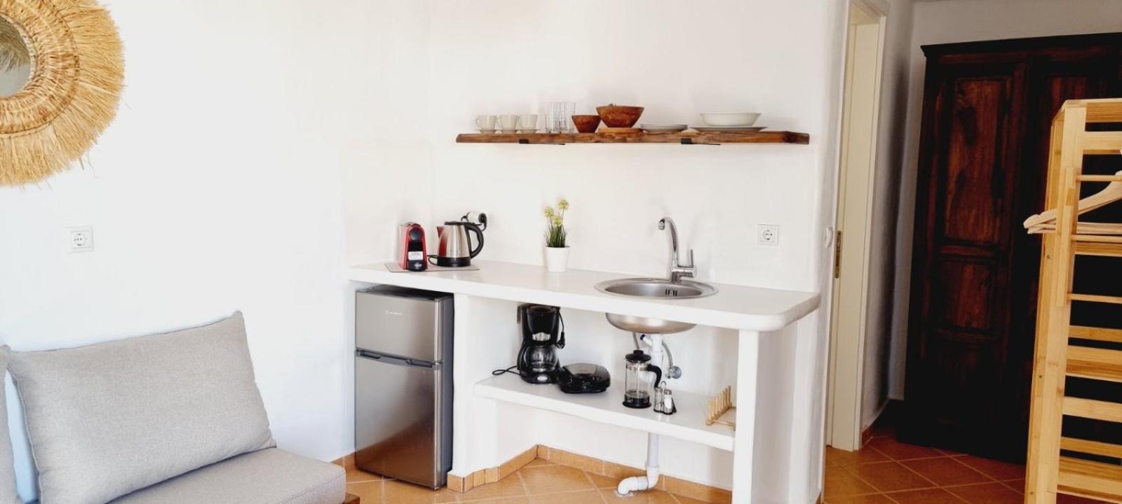Syros Apartments Suites Chryssonisos Kini Buitenkant foto